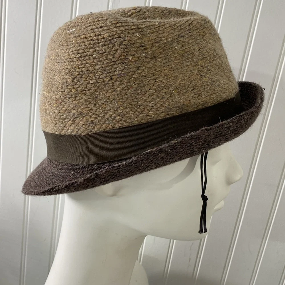 Ladies Fedora Hat 100% Wool Brown Tan Burgundy Stripe‎ 22.5” Circumference